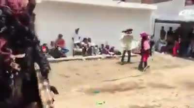 Cuando combinas castlevania con la danza tradicional Mujicana