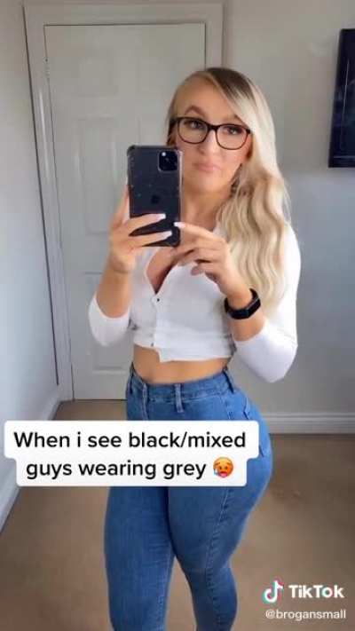 Brogan Small