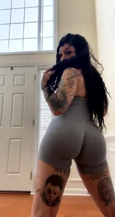 Bad lil bitch