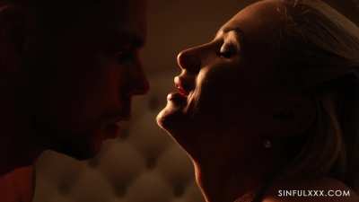 Passionate licking and kissing threesome - Anna Polina & Vinna Reed