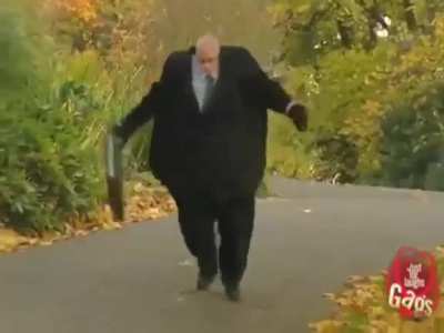 ‎