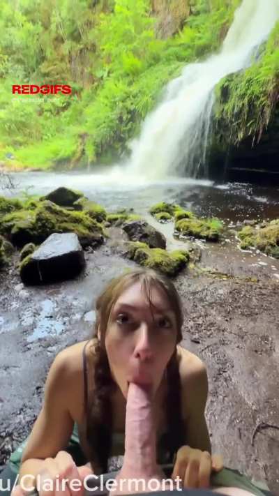 btw I posted the full waterfall sucki<wbr>ng/fu<wbr>cking vid on my OF 💦💦