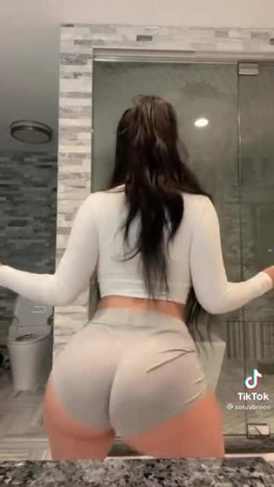 🤤
