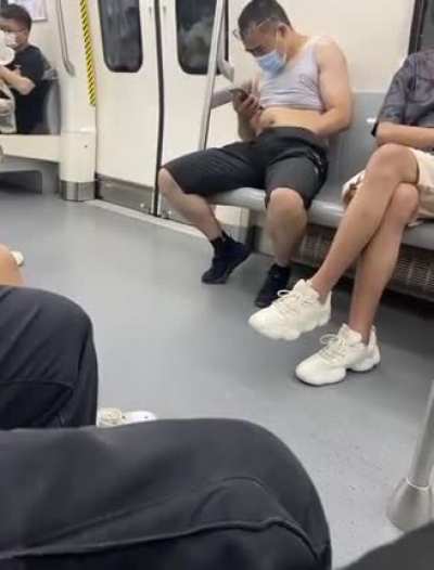 At least he's wearing a mask