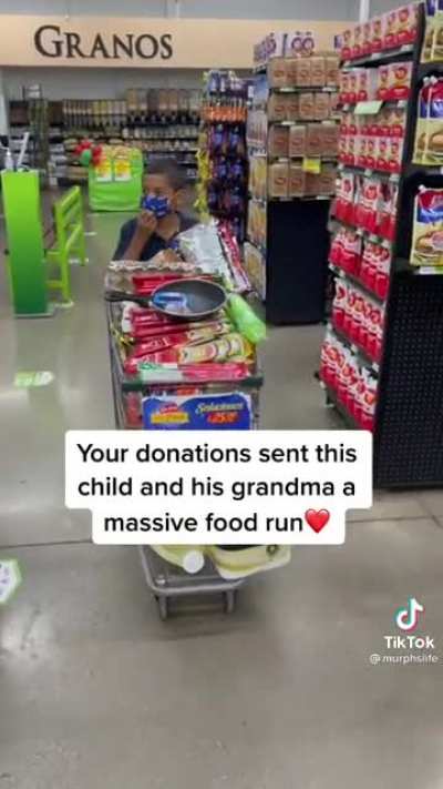 Guy helps 11 year old that takes care of his blind grandmother because his 