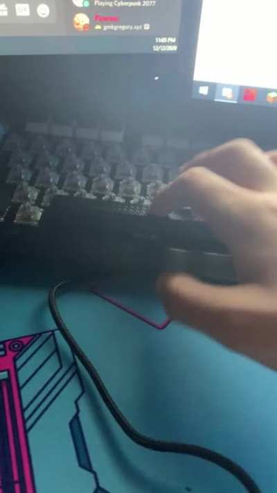 This was me after i tried out my old keyboard's spacebar and didnt like it