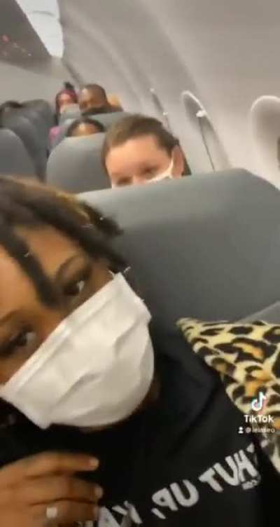 Passenger Acts Worse Than A Todler And Kicks Another Passengers Seat And Threatens To Put Her In An Ambulance
