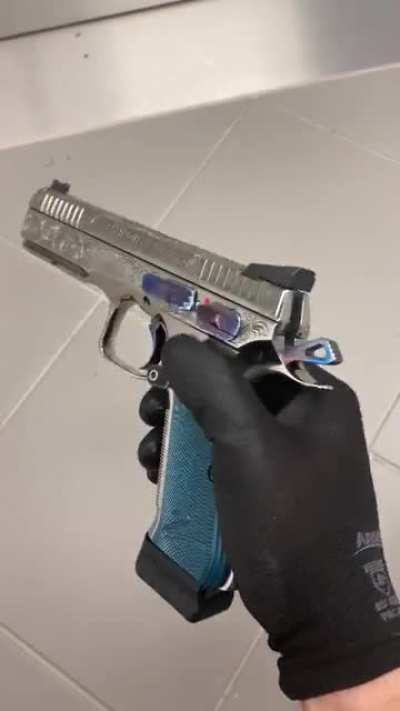 u_Czechmyguns