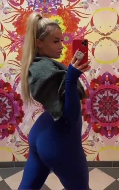 Denise mski Booty HD