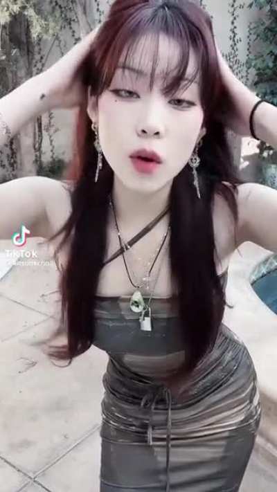 kitsunechoi