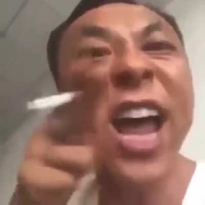 OUH! 🥴