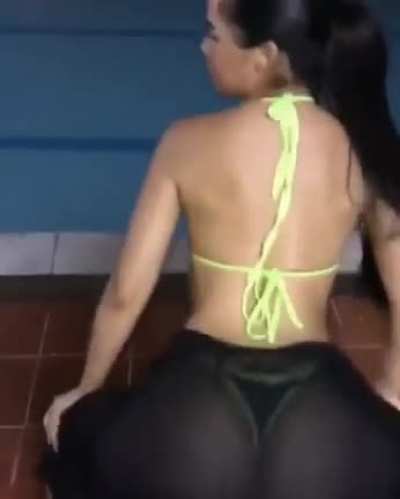 🤤