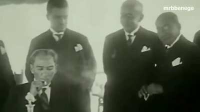 19 Mayıs geçeli çok oldu ama şununla her gün dozunuzu alırsınız.