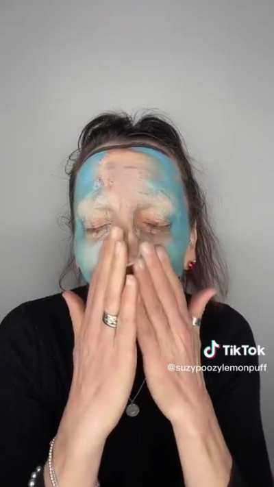 Amazing make-up