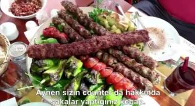 Bir daha arap diyen olursa ağzına kürekle vurucam