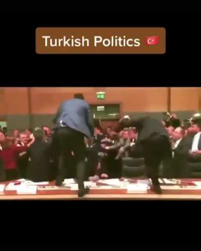 Lan yabancıların da diline düştük, abi cidden meclis mizah konusu oldu