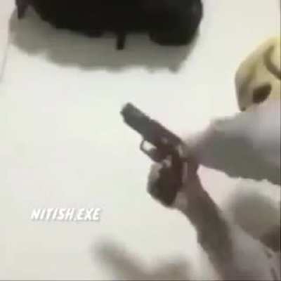 Something I found and wanted to share , btw have a good day (Ryan is the best editor on yt :)