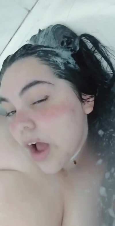 im feeling lonely join me in the hot tub