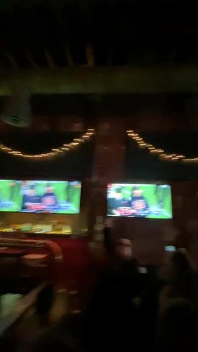 5 Line Tavern (Bengals bar in LA) reaction to game winning FG vs. the Titans