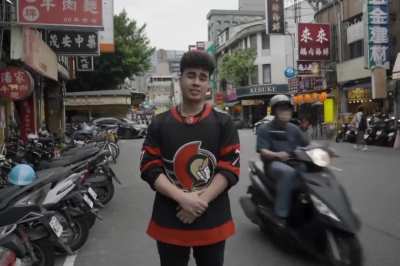 When Brady says “send that kid back to Asia”, the Sens listen. Long distance jerk by music video kid 🇹🇼