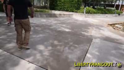 Crowd chants “shit your pants” at Kaitlin Bennett at University of Souther Florida
