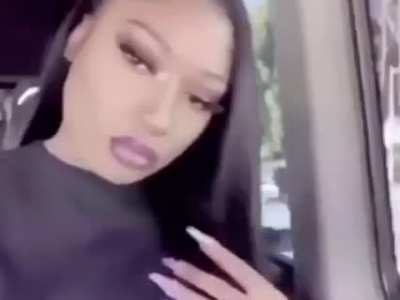 ICantTalkRnImDoingRealHotGirlShit