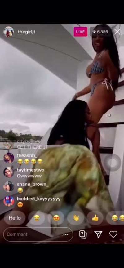 🍑