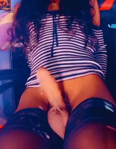 Would you ever let a girl with a cock creampie you? ❤️