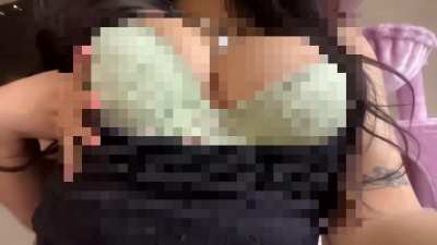 good morning! ❤︎ pump & goon to my perfect pixelated body before you start your week 🎀