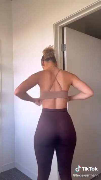 Lexie with her fine ass