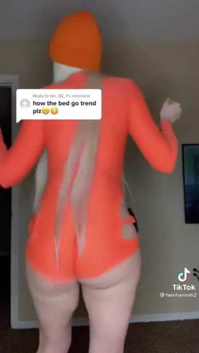 @twinhannah2 🍑