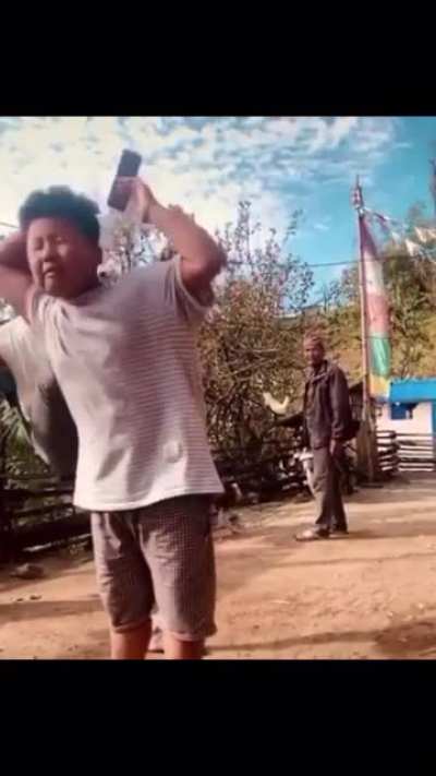 Kick to the head