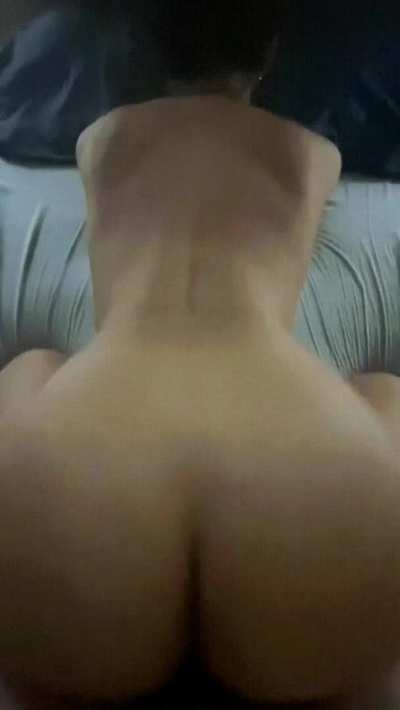 Throwing it back on him till he pulls out and cums on my ass. Now just need an mfm so I can have both my cheeks painted.