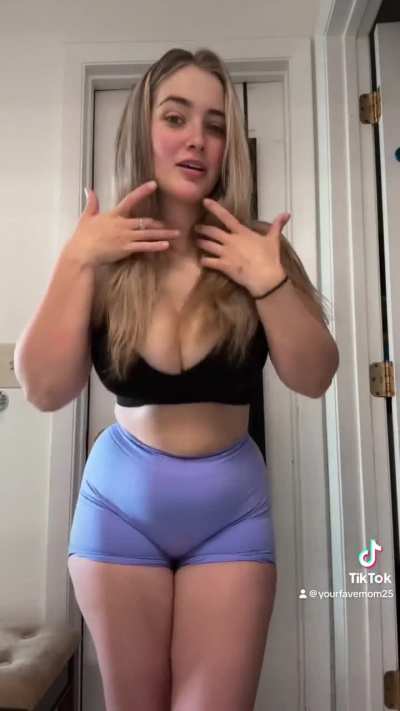 @yourfavemom25