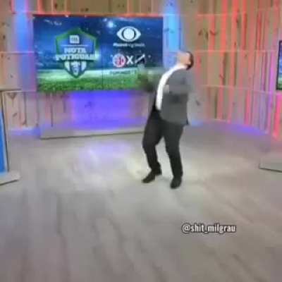 Foda, (alguém diz a música se der)