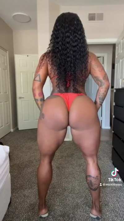 @MickiTheLeo