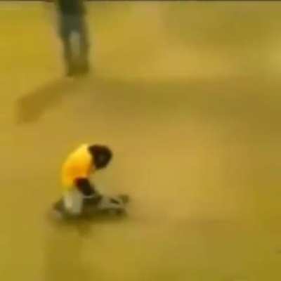 que bien se ve el orslok andando en skate