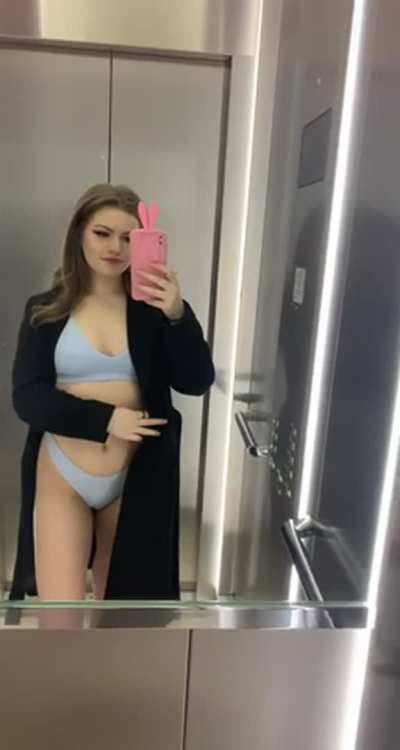 Maybe next time i should just wear nothing under the coat to class... :) [gif]