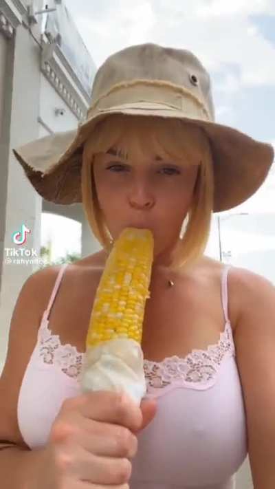 @rahyndee