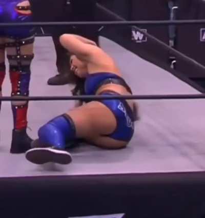 Skye Blue bunz