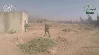 Chaotic footage of the Jabhat Fateh al-Sham attack on Artillery Faculty in Southern Aleppo. 2nd of August, 2016