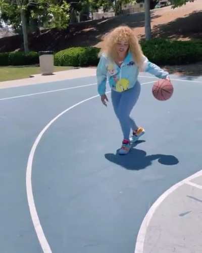 I’d have to drop her off then watch the ass jiggle as she falls 😭