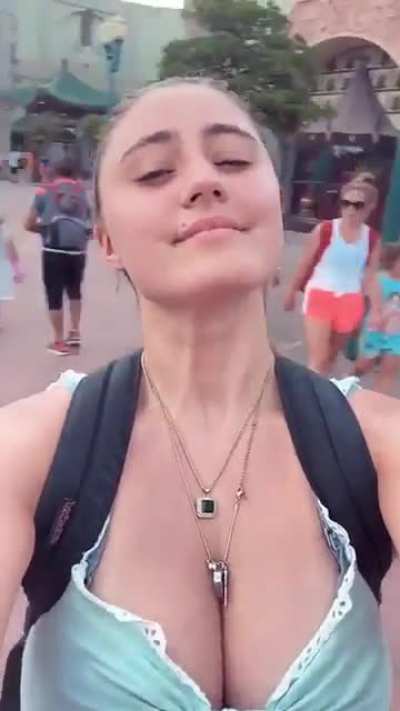Lia