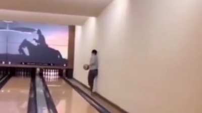 My randoms trying to score be like