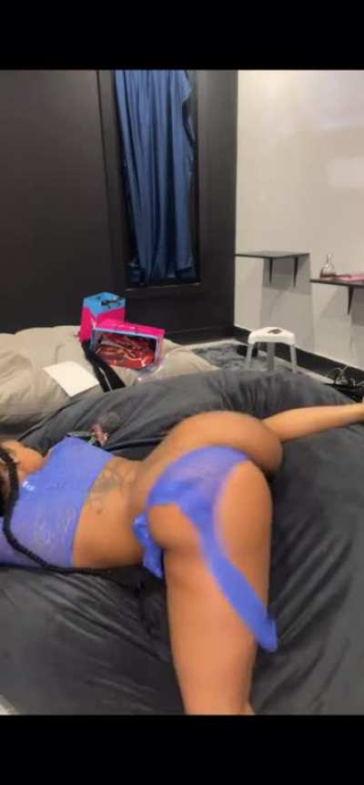 👀👀
