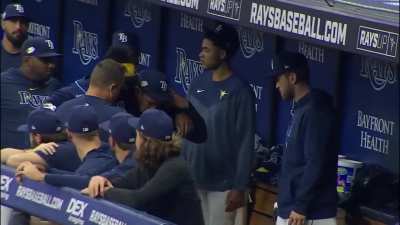 [Highlight] [FOX Sports: MLB] Yandy Diaz receives attention from the Rays medical staff and is helped off the field.