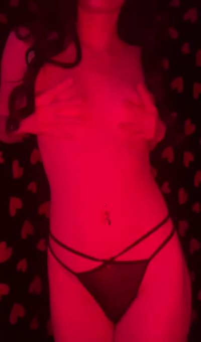 Do you want to be my Valen<wbr>tine?<wbr>🌹💋