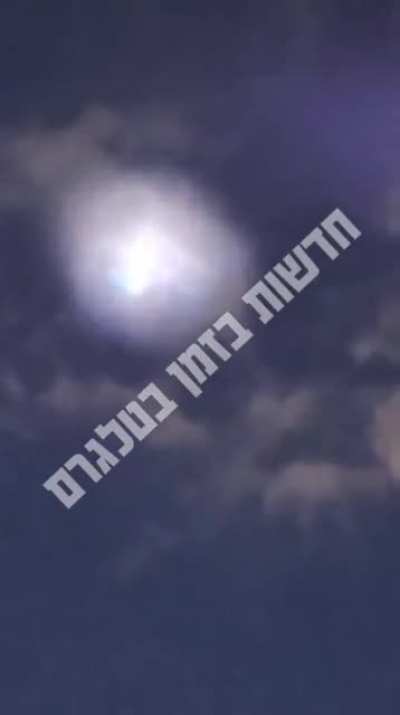 Iranian ballistic missile shot down above the atmosphere over central Israel tonight [Feb.28/2026]