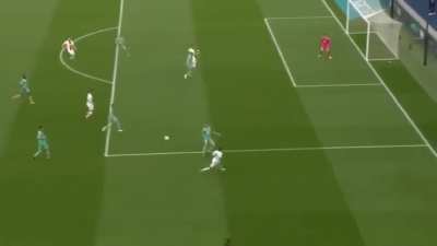 this beauty of DiMaria
