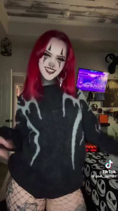 Big legged clown